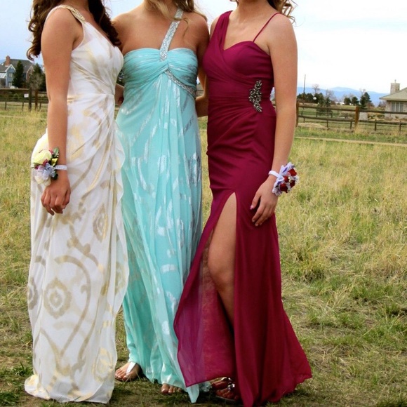 Prom Dress - Picture 2 of 7